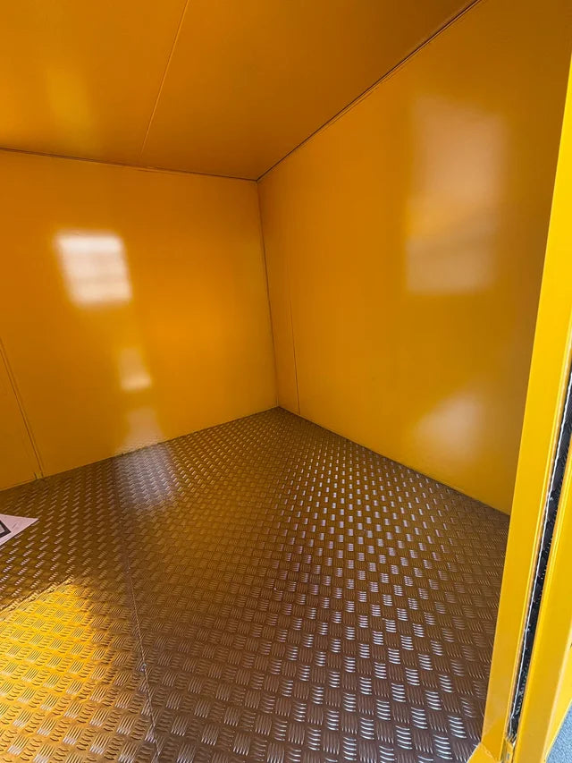 Remorque food truck modulaire professionnelle – Double essieu