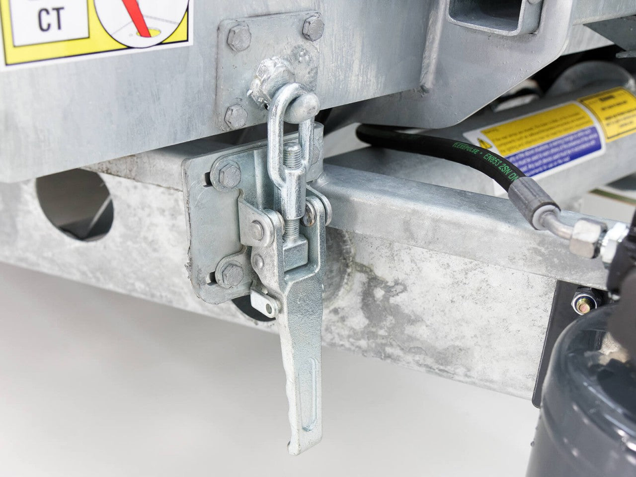 Remorque porte-voitures basculante professionnelle