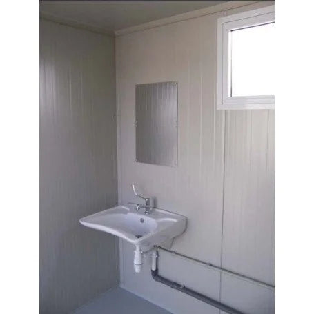 Module de toilettes accessibles conforme aux nouvelles normes