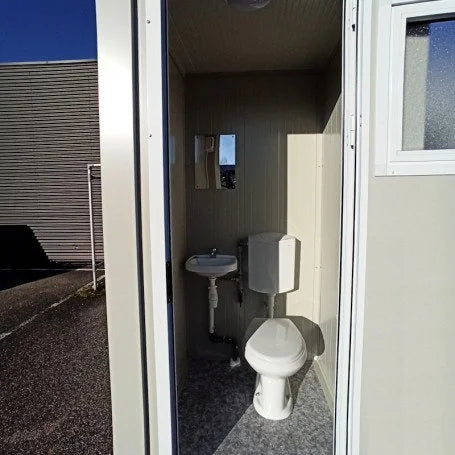 Nouveau module sanitaire S1 avec WC et lavabo