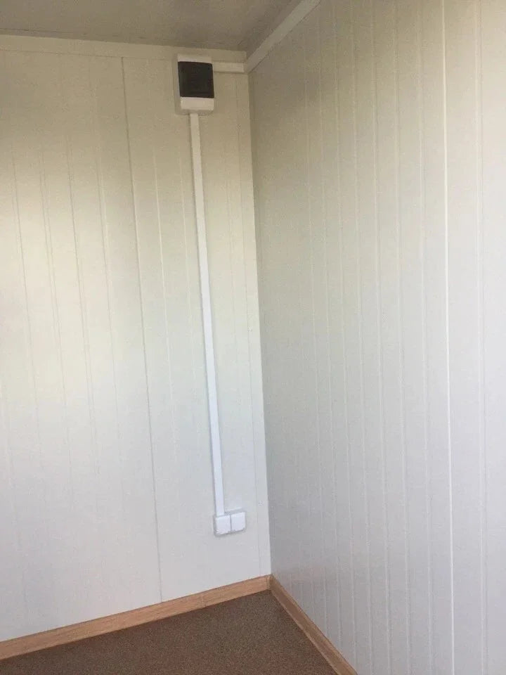 Conteneur bureau 4 x 2,4 m – Poste de sécurité / Contrôle d'accès 9,6 m²