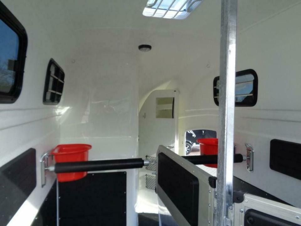Remorque haut de gamme pour le transport de 2 chevaux