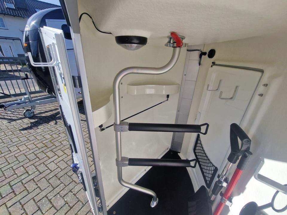 Remorque pour chevaux Böckmann Portax L SKA WCF 100 km/h avec sellerie