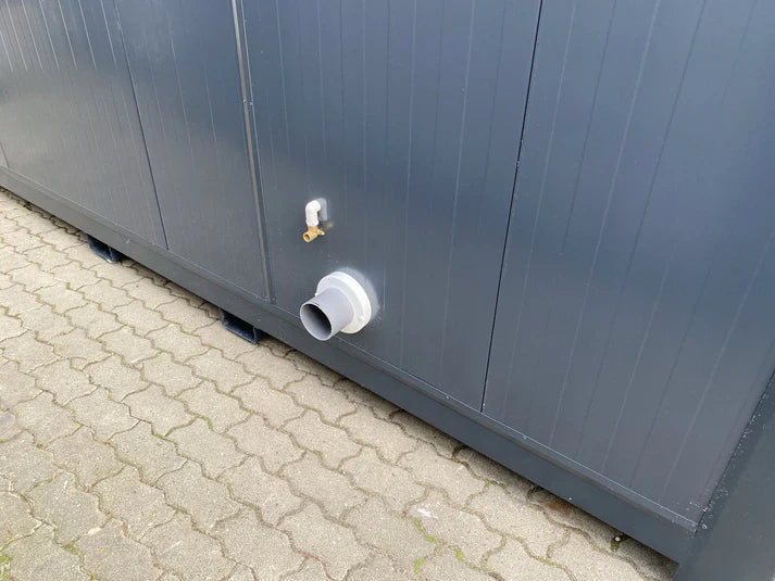 Cabine de toilettes 4x2