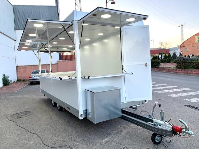 Remorque magasin / kiosque mobile de grande capacité à double essieu