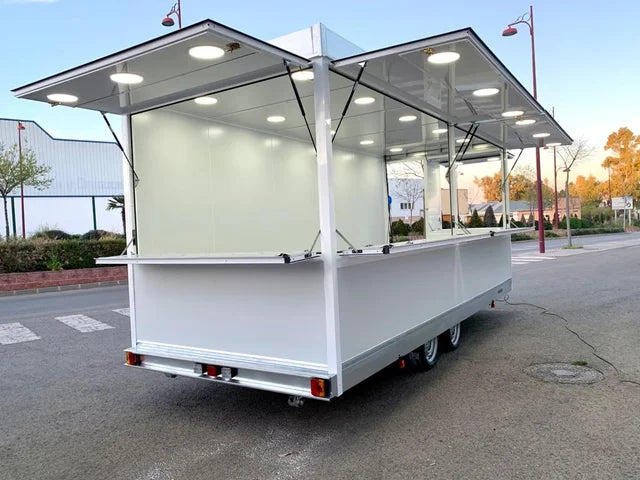 Remorque magasin / kiosque mobile de grande capacité à double essieu