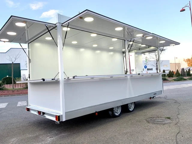 Remorque magasin / kiosque mobile de grande capacité à double essieu