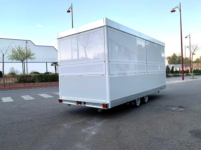 Remorque magasin / kiosque mobile de grande capacité à double essieu
