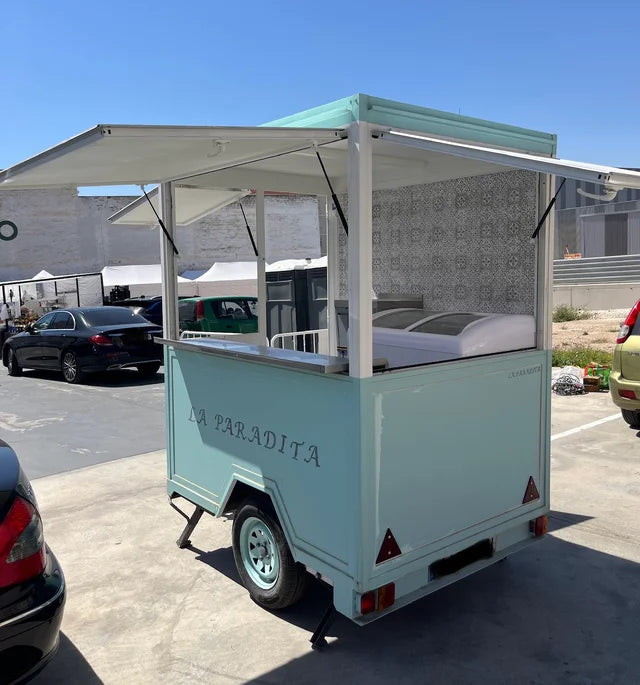 Remorque kiosque / food truck compact à un essieu