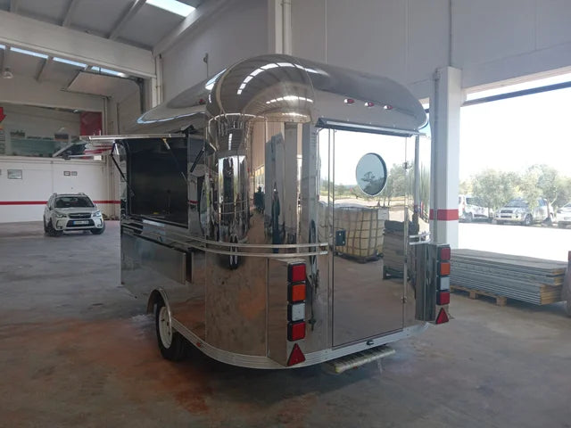 Remorque Food Truck professionnelle de style américain rétro (Airstream)