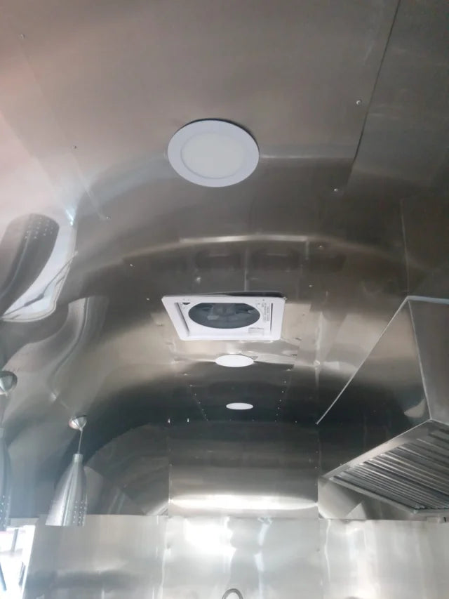 Remorque Food Truck professionnelle de style américain rétro (Airstream)