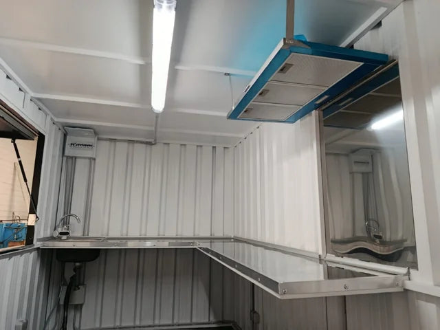 Remorque food truck compacte à un essieu