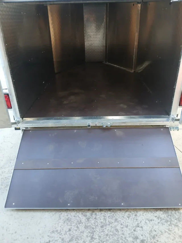 Remorque pour chevaux à double essieu