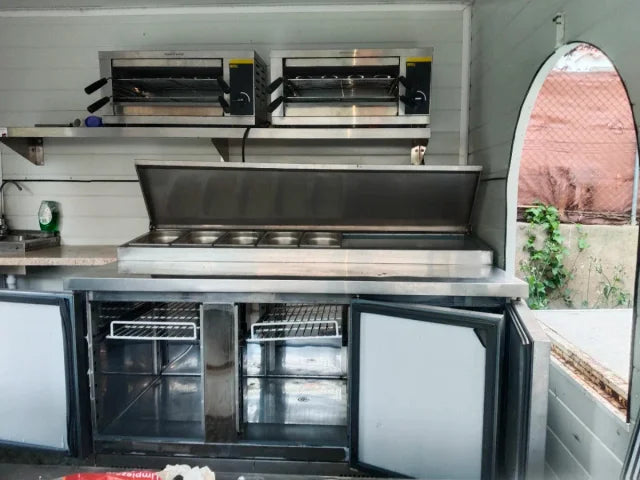 Remorque food truck professionnelle / Pizzeria mobile
