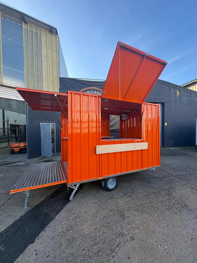 Remorque/stand modulaire professionnel food truck