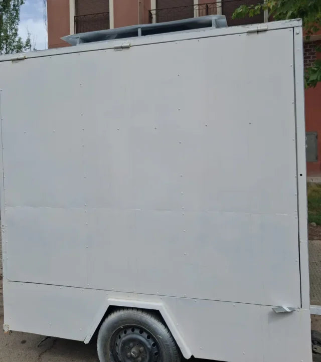 Remorque de vente mobile compacte à simple essieu