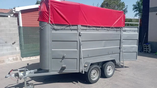 Remorque pour bétail / Transport d'animaux – Double essieu