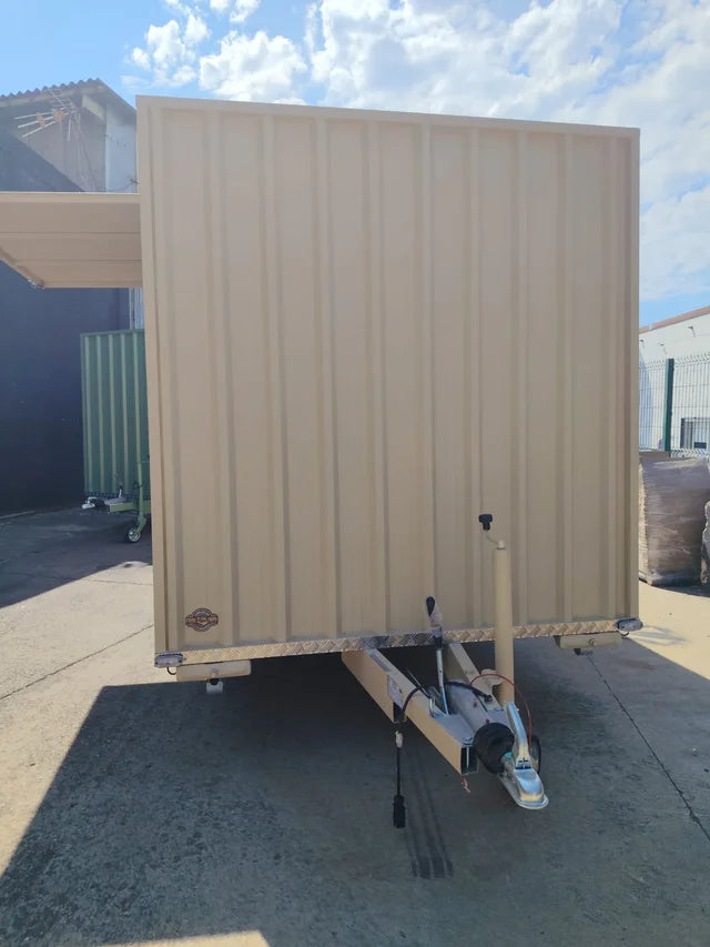 Remorque conteneur modulaire / Food truck professionnel