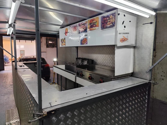 Remorque snack / food truck compacte à un essieu