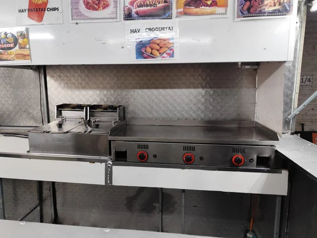 Remorque snack / food truck compacte à un essieu