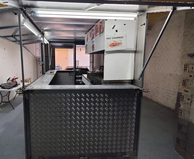 Remorque snack / food truck compacte à un essieu