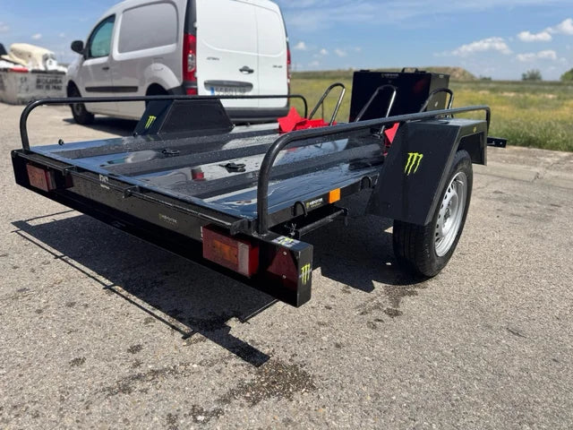 Remorque double pour motos – Sportive, robuste et facile à transporter