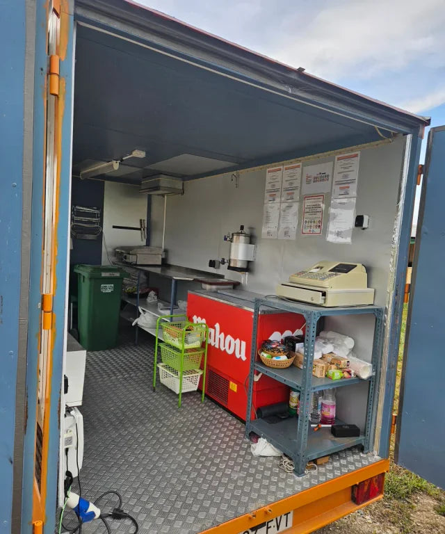 Remorque food truck professionnelle à double essieu