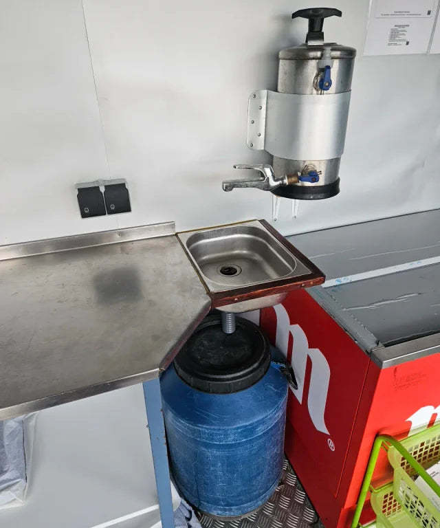 Remorque food truck professionnelle à double essieu