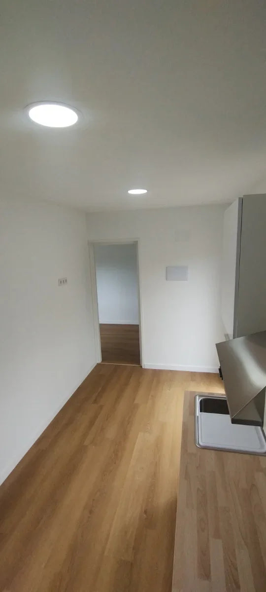 Maison conteneur en L 2 conteneurs de 20 pieds
