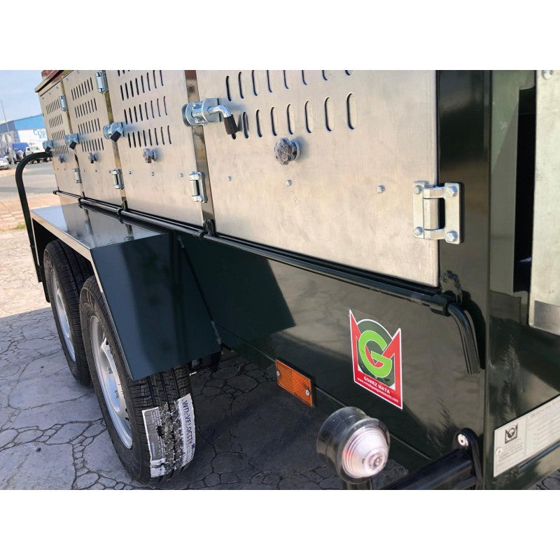 Remorque de transport pour meute de chasse (rehala) à un niveau